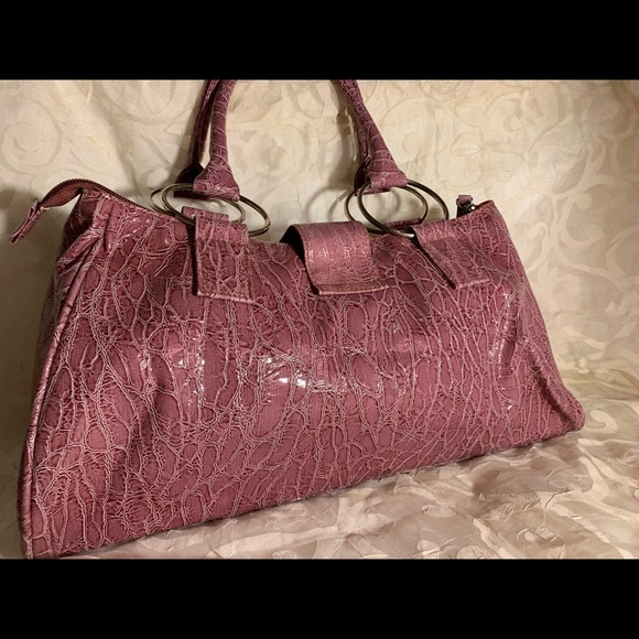 Faux gator skin purse - Picture 2 of 3